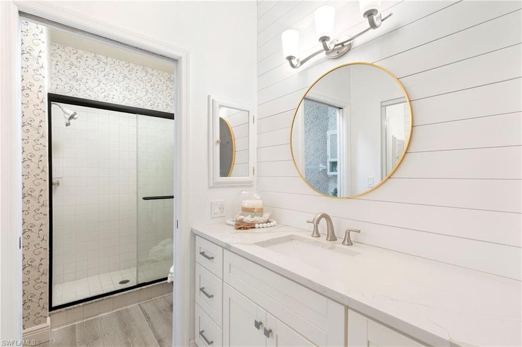 8228 Twelve Oaks Cir 322, Naples, FL 34113-17