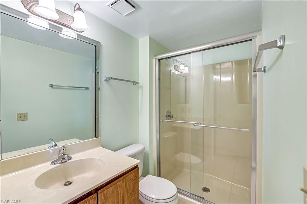 5501 Rattlesnake Hamm Rd 109, Naples, FL 34113-15