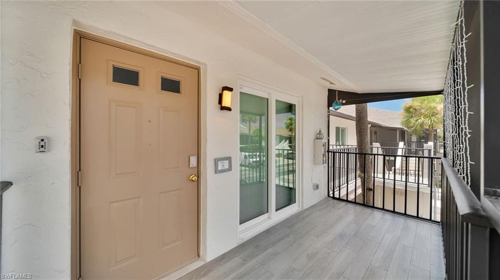 3532 Antarctic Cir 2216, Naples, FL 34112-9