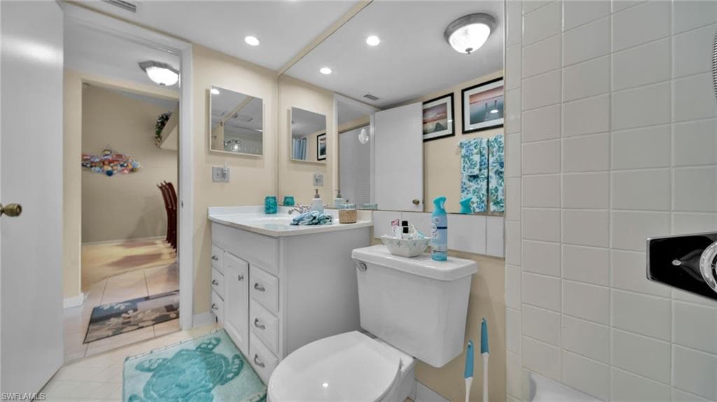 3532 Antarctic Cir 2216, Naples, FL 34112-17