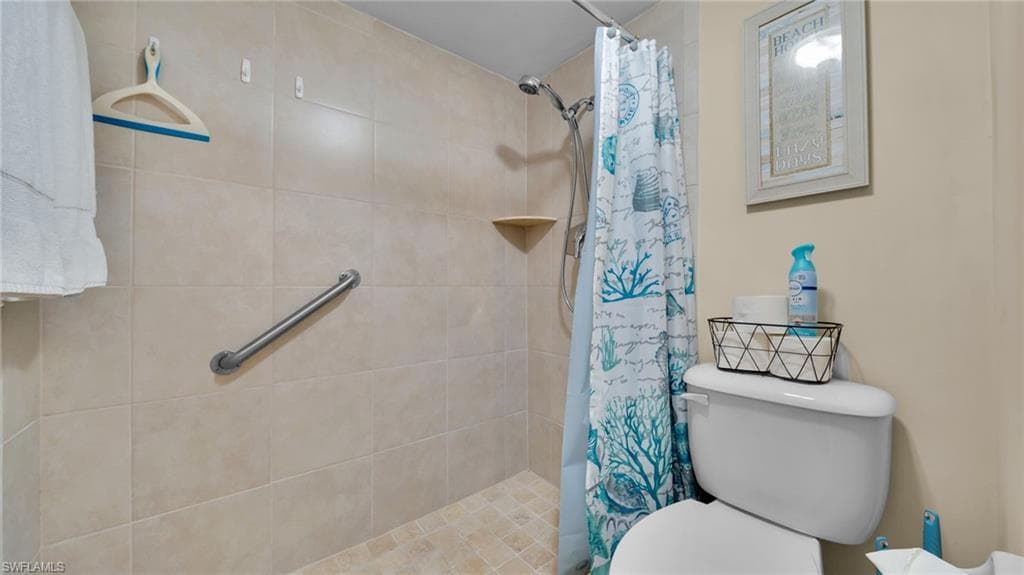 3532 Antarctic Cir 2216, Naples, FL 34112-23