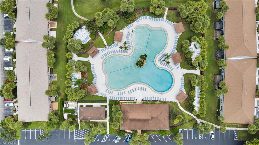 3532 Antarctic Cir 2216, Naples, FL 34112-29
