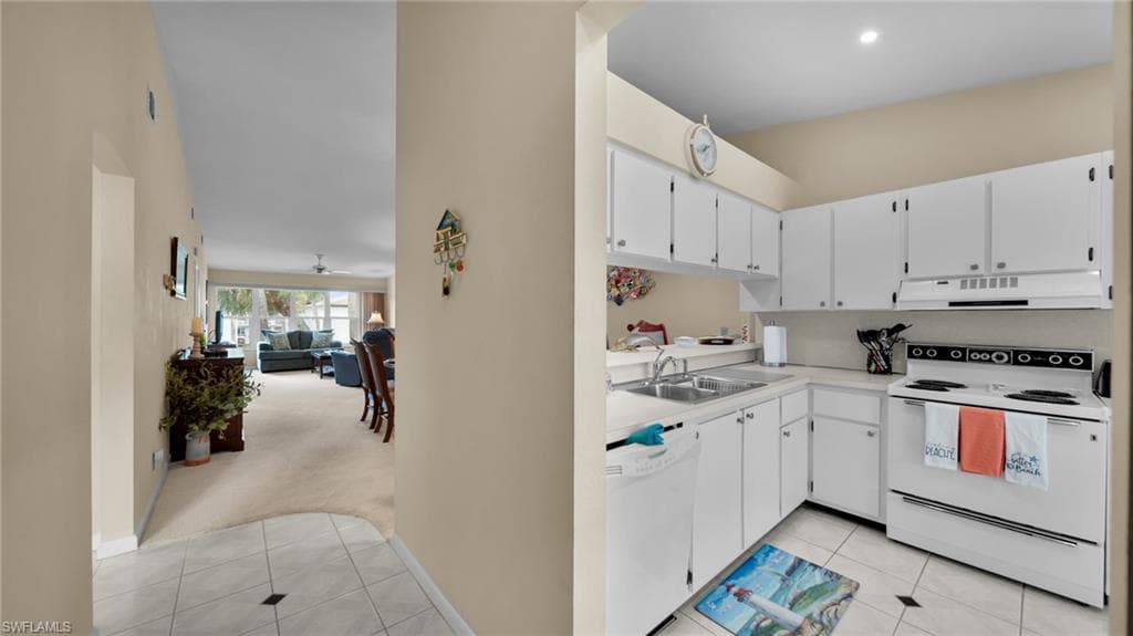 3532 Antarctic Cir 2216, Naples, FL 34112-7