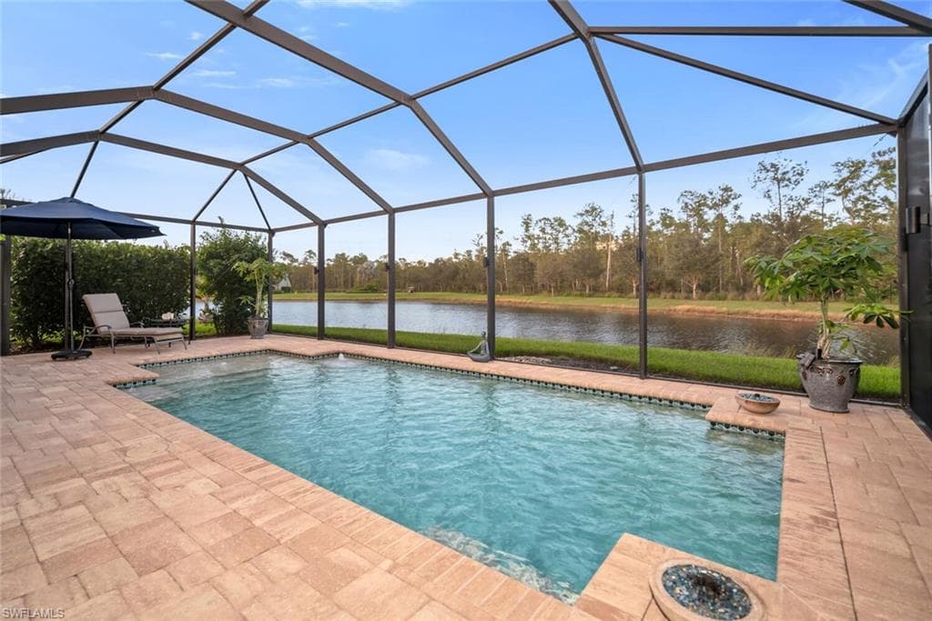 7457 Winding Cypress Dr, Naples, FL 34114-18