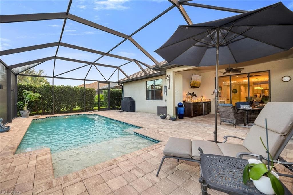 7457 Winding Cypress Dr, Naples, FL 34114-19