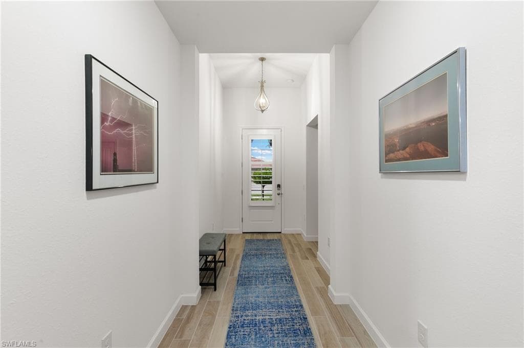1473 Birdie Dr, Naples, FL 34120-16