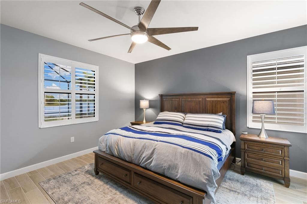 1473 Birdie Dr, Naples, FL 34120-17