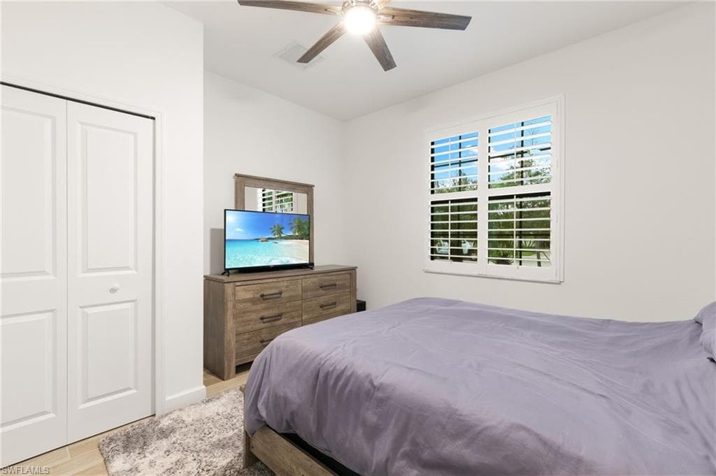 1473 Birdie Dr, Naples, FL 34120-25
