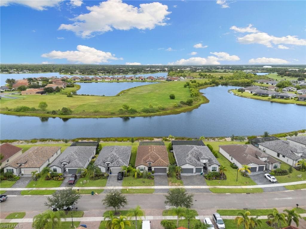 1473 Birdie Dr, Naples, FL 34120-38