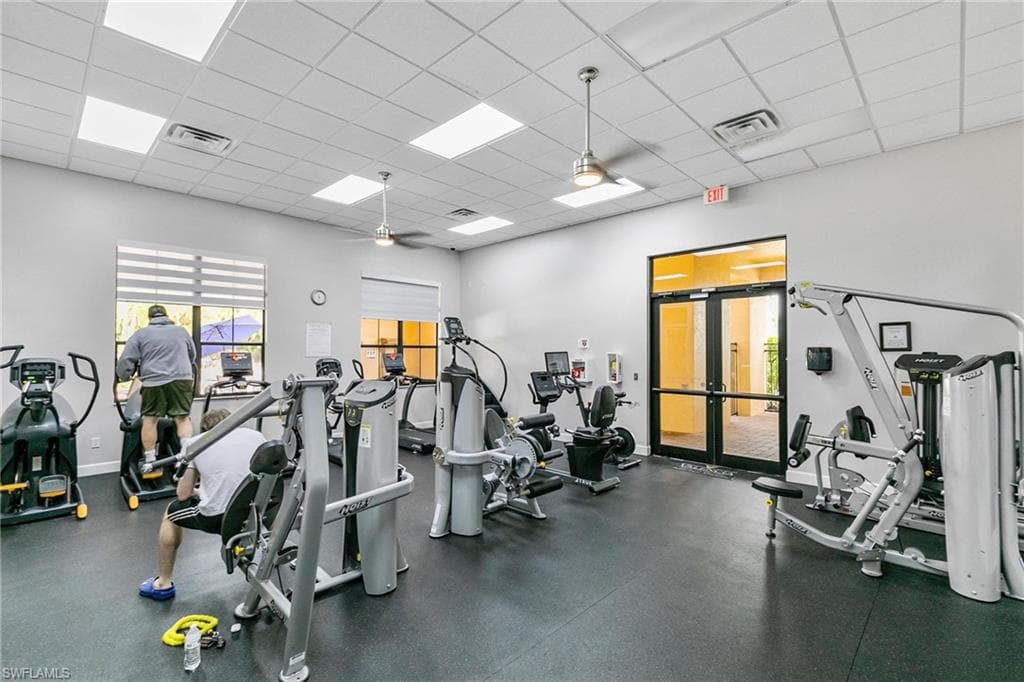 1473 Birdie Dr, Naples, FL 34120-51