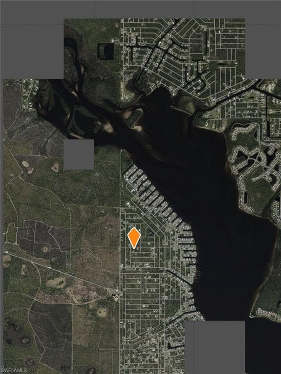 3183 Dwyer St, Port Charlotte, FL 33981-3