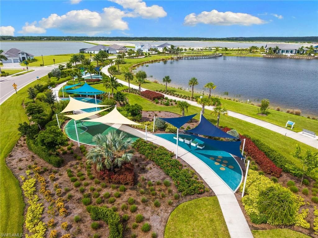 3992 Skysail Dr, Naples, FL 34120-48