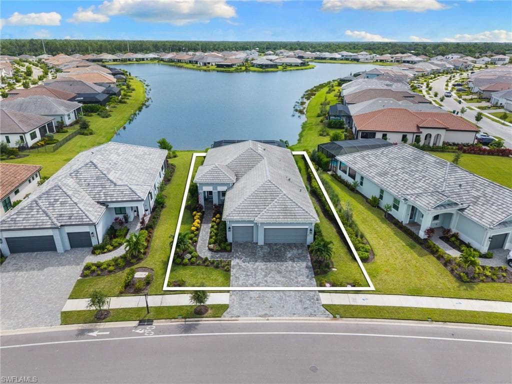 3992 Skysail Dr, Naples, FL 34120-50
