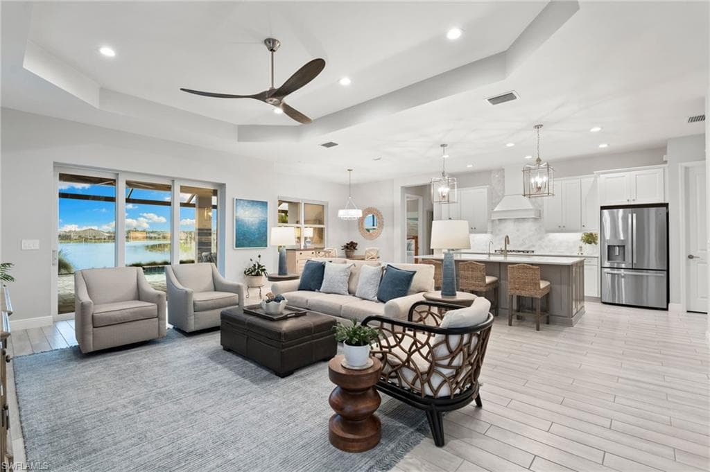 3992 Skysail Dr, Naples, FL 34120-6
