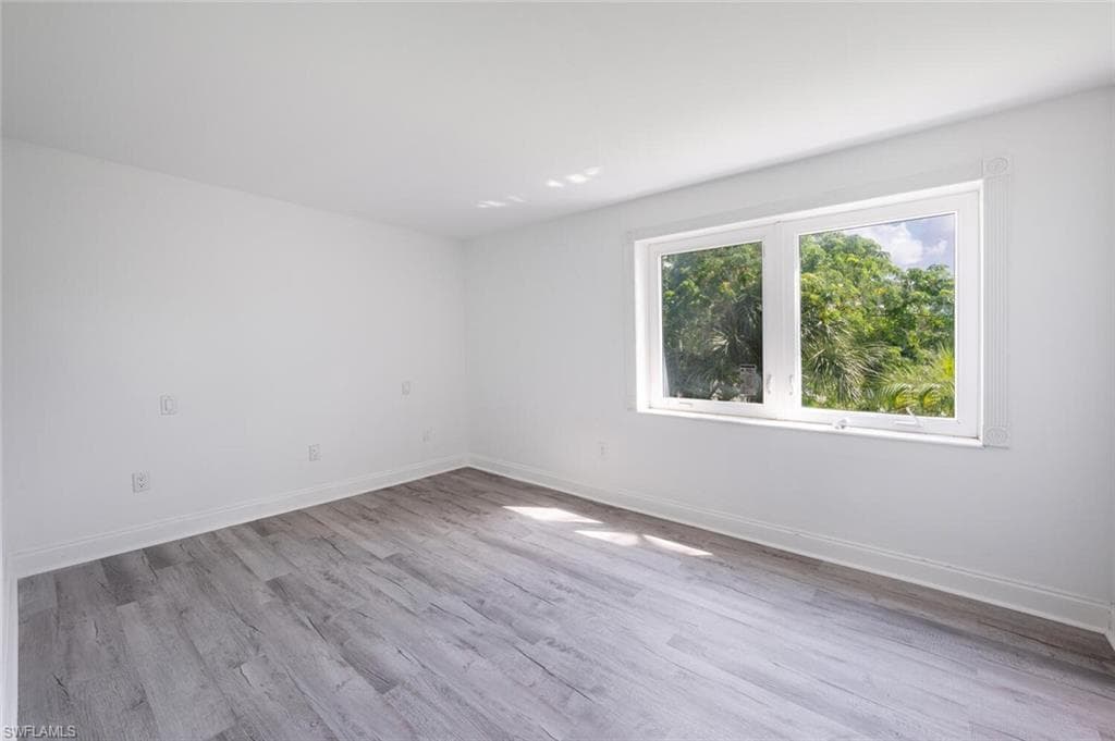 4912 Hawaii Blvd 29, Naples, FL 34112-15