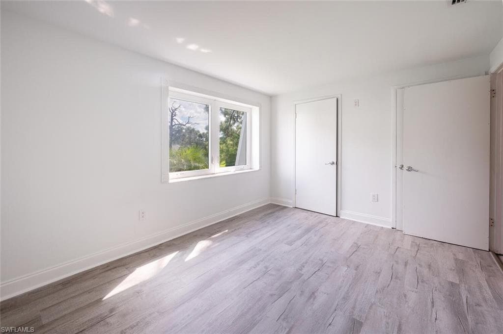 4912 Hawaii Blvd 29, Naples, FL 34112-16
