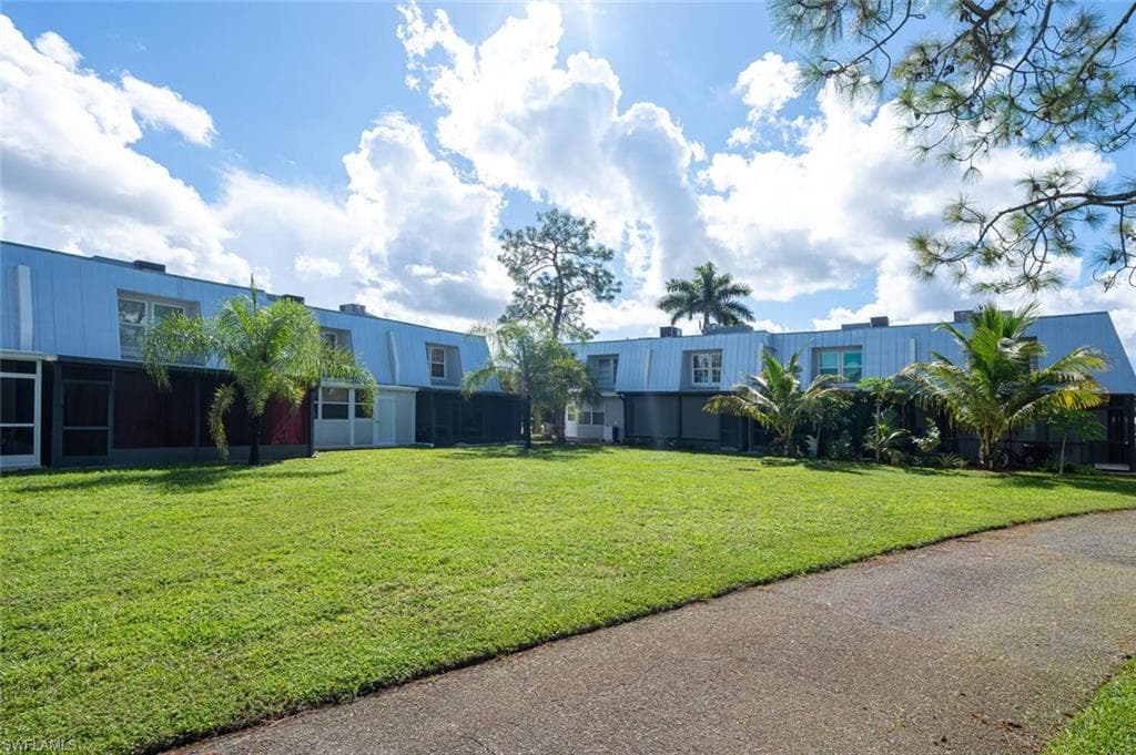 4912 Hawaii Blvd 29, Naples, FL 34112-23