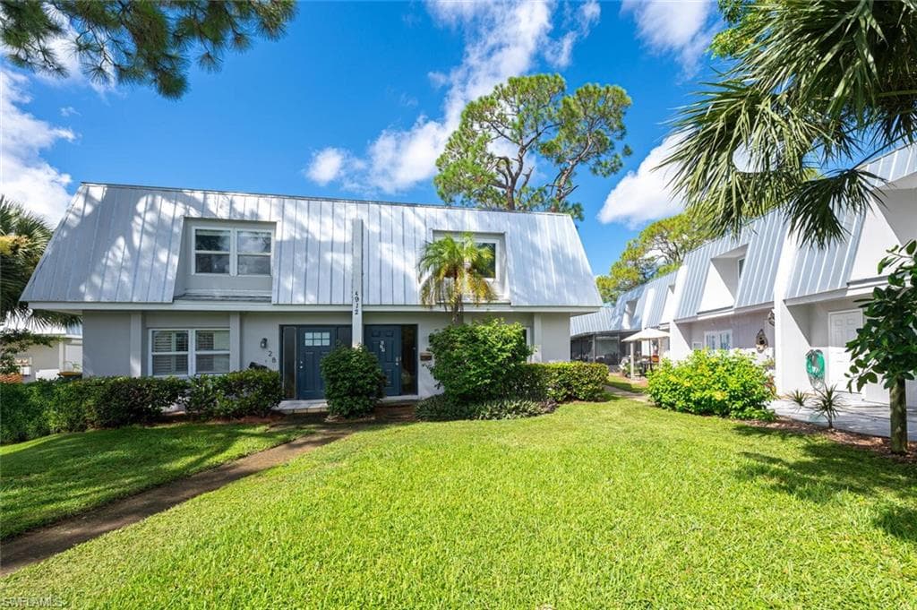 4912 Hawaii Blvd 29, Naples, FL 34112-2