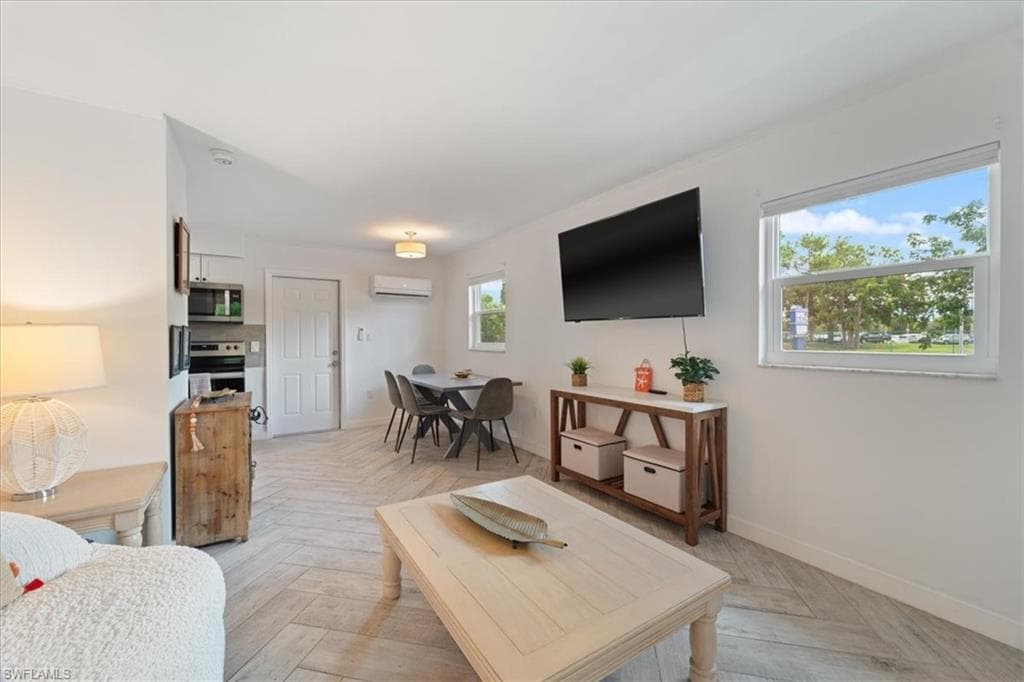 3365-3367 Estey Ave, Naples, Fl 34104-17