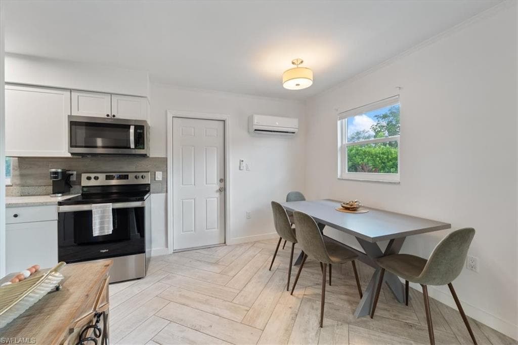 3365-3367 Estey Ave, Naples, Fl 34104-18