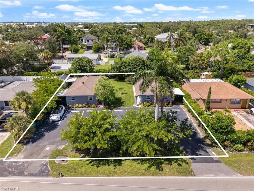 3365-3367 Estey Ave, Naples, Fl 34104-1