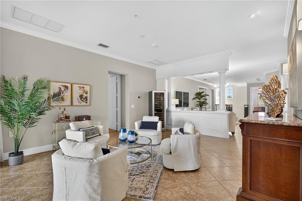 9223 Corfu Ct 201, Naples, FL 34114-21