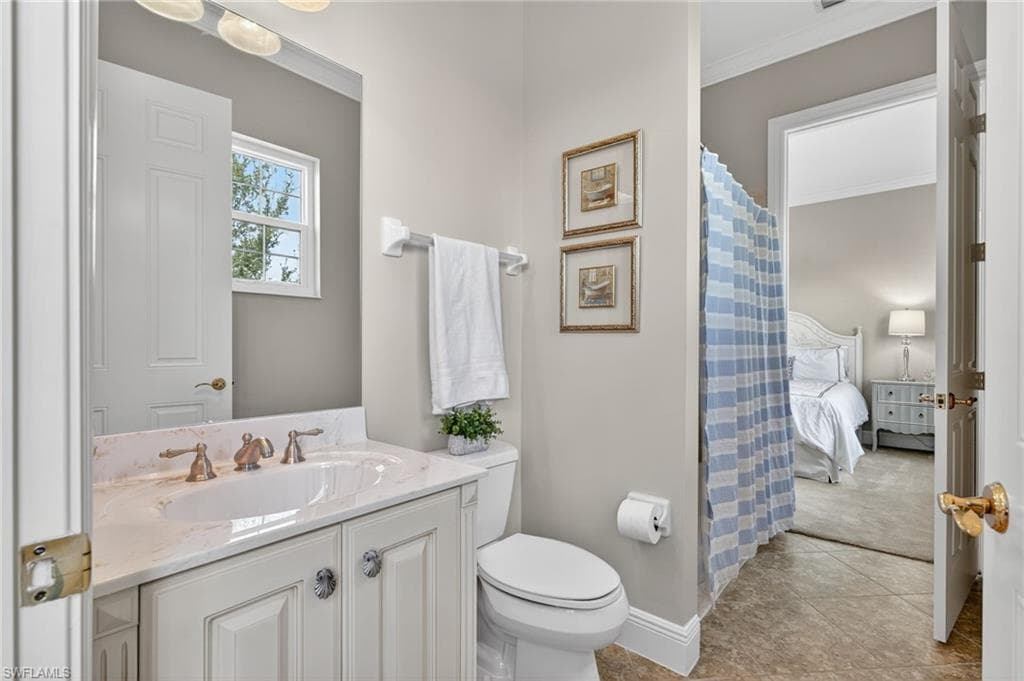 9223 Corfu Ct 201, Naples, FL 34114-35