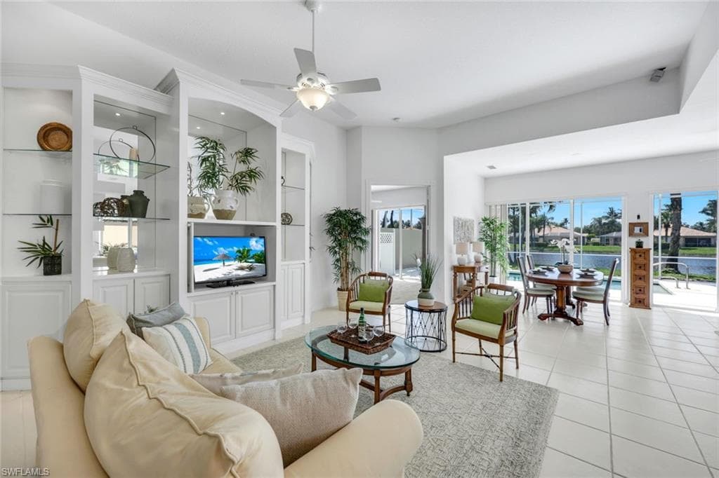 3730 Whidbey Way, Naples, FL 34119-6