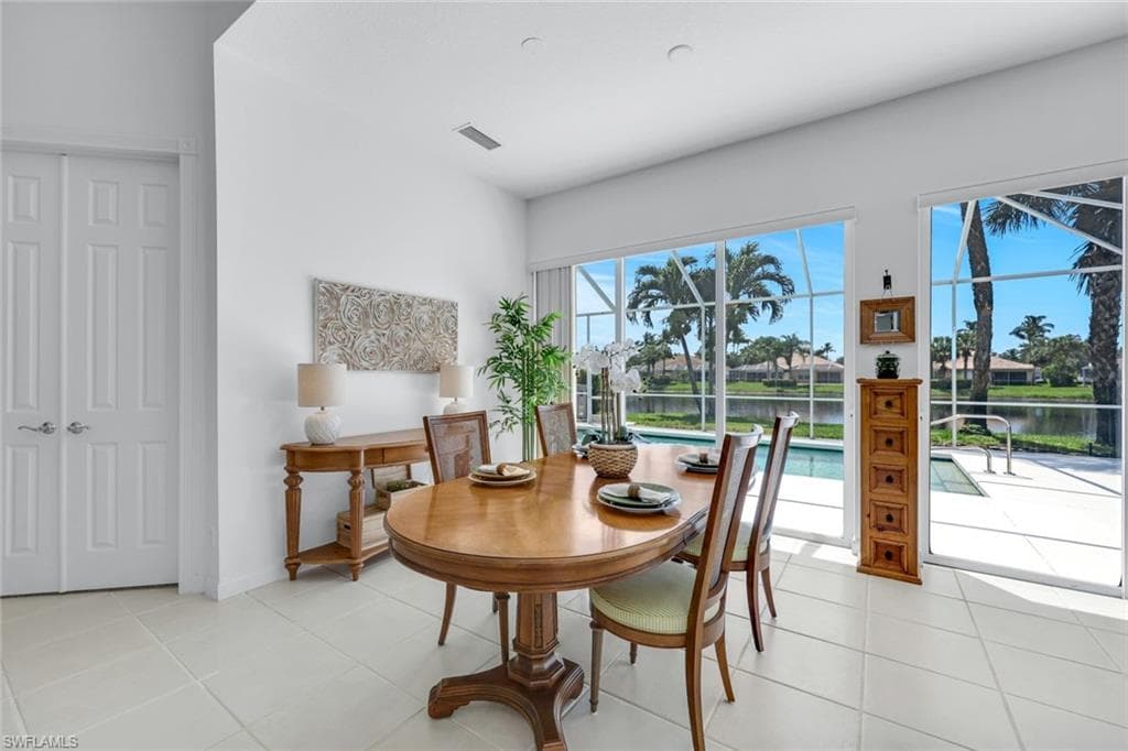 3730 Whidbey Way, Naples, FL 34119-7