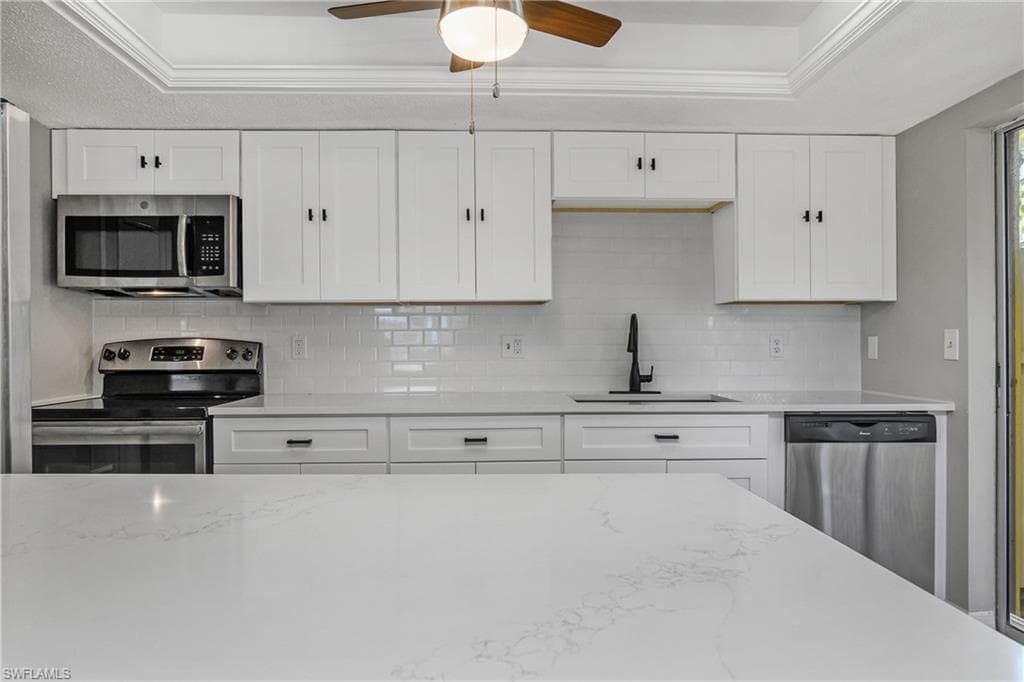 3538 Silver Pine Ct 87, Sarasota, FL 34231-1