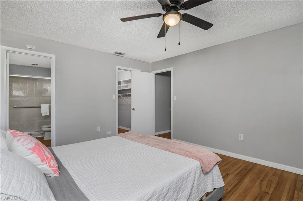 3538 Silver Pine Ct 87, Sarasota, FL 34231-19