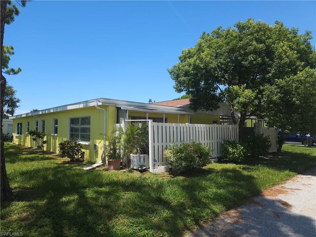 3538 Silver Pine Ct 87, Sarasota, FL 34231-27