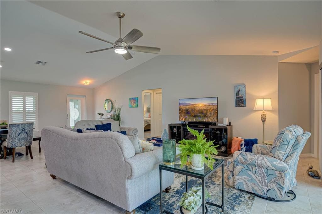 4222 34th Ln, Cape Coral, FL 33993-5