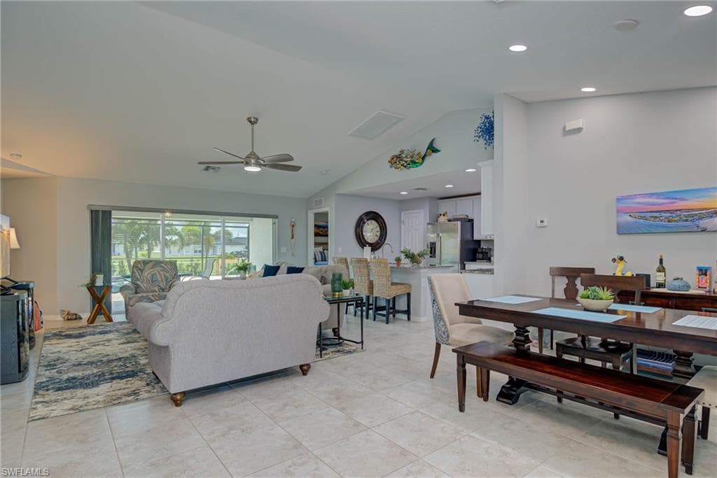 4222 34th Ln, Cape Coral, FL 33993-6