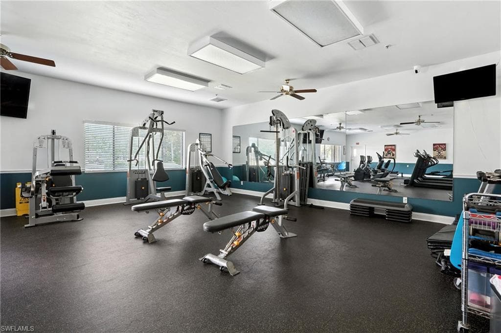1041 Crystal Lake Dr, Naples, FL 34120-48