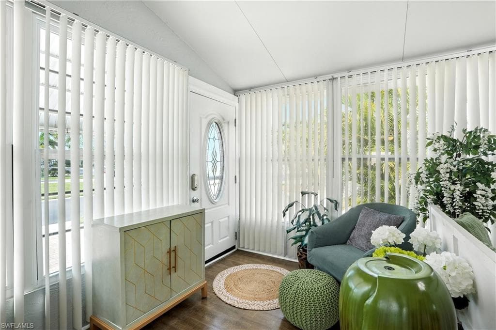 1041 Crystal Lake Dr, Naples, FL 34120-7