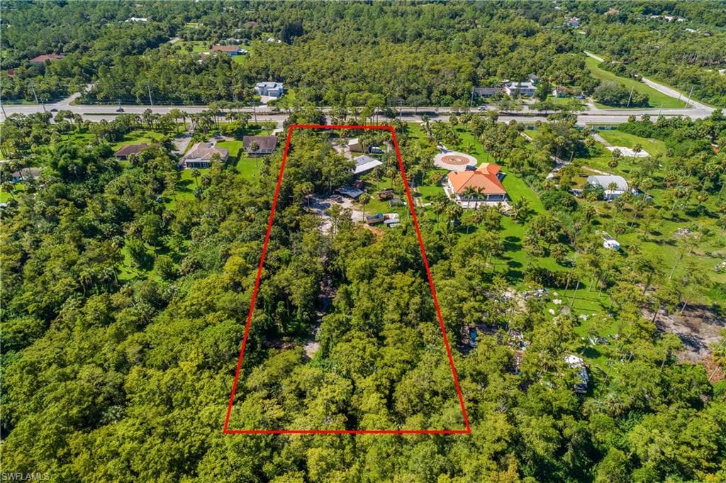 1775 Golden Gate Blvd W, Naples, FL 34120-21
