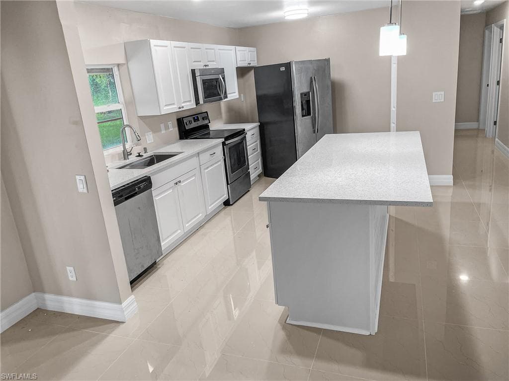 1775 Golden Gate Blvd W, Naples, FL 34120-6