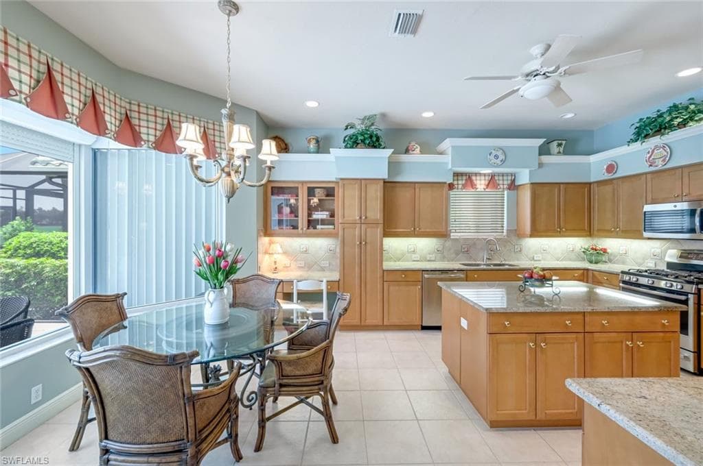 9085 Windswept Dr, Estero, FL 34135-15