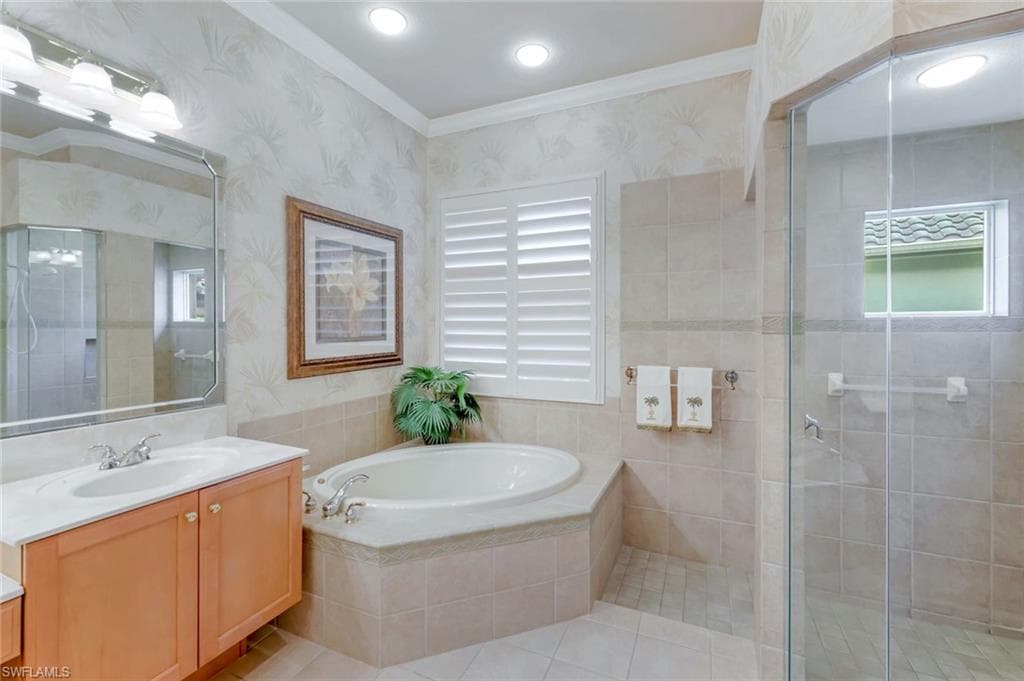 9085 Windswept Dr, Estero, FL 34135-23