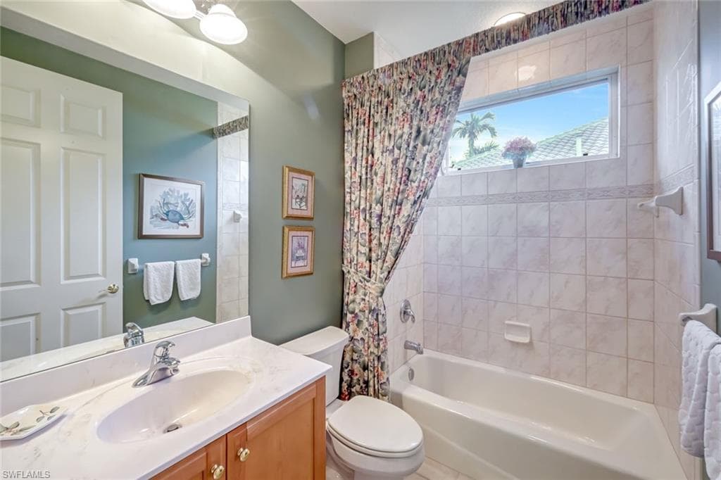 9085 Windswept Dr, Estero, FL 34135-28