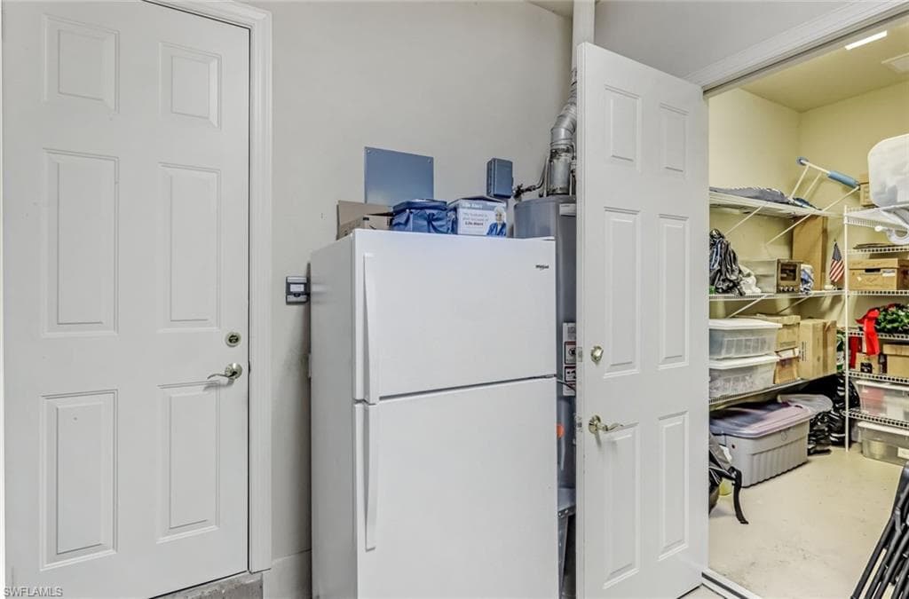 9085 Windswept Dr, Estero, FL 34135-29