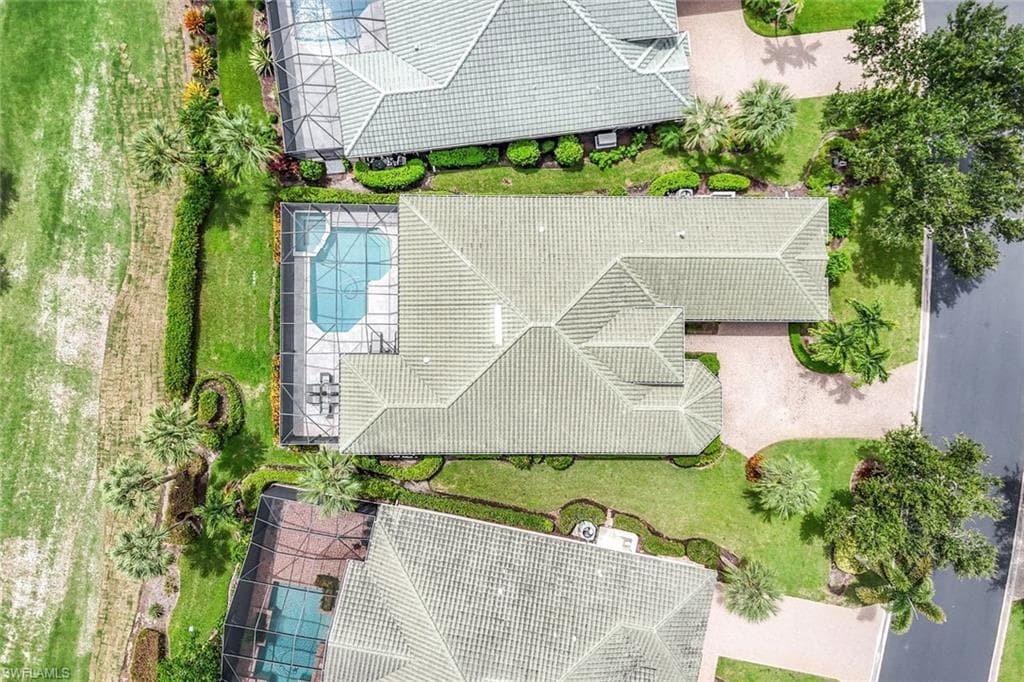 9085 Windswept Dr, Estero, FL 34135-41