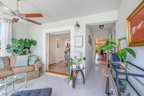 457 Country Hollow Ct W A101, Naples, FL 34104-2