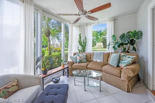 457 Country Hollow Ct W A101, Naples, FL 34104-3