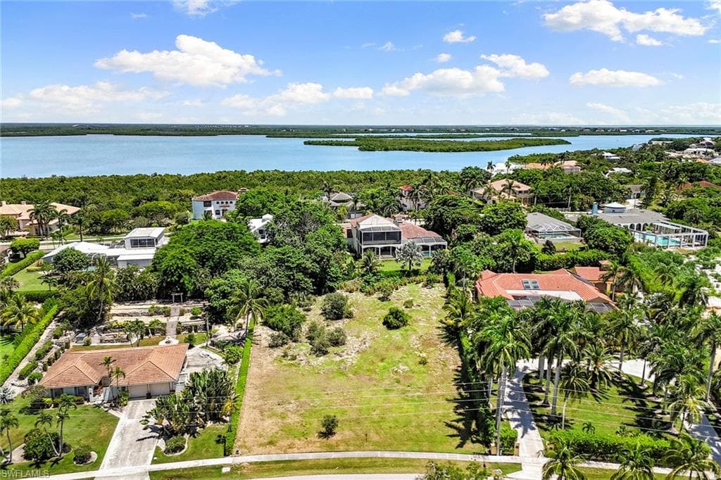 761 Barfield Dr, Marco Island, FL 34145-11