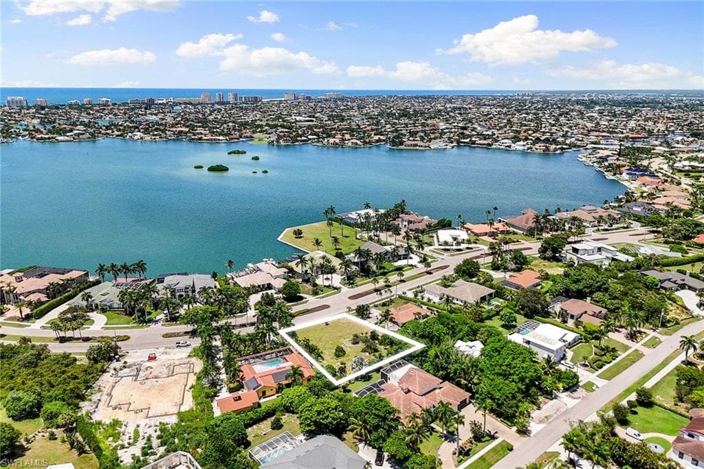 761 Barfield Dr, Marco Island, FL 34145-4