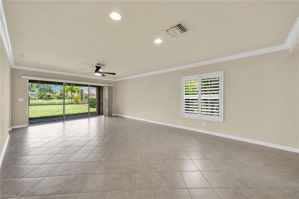 8749 Querce Ct, Naples, FL 34114-11