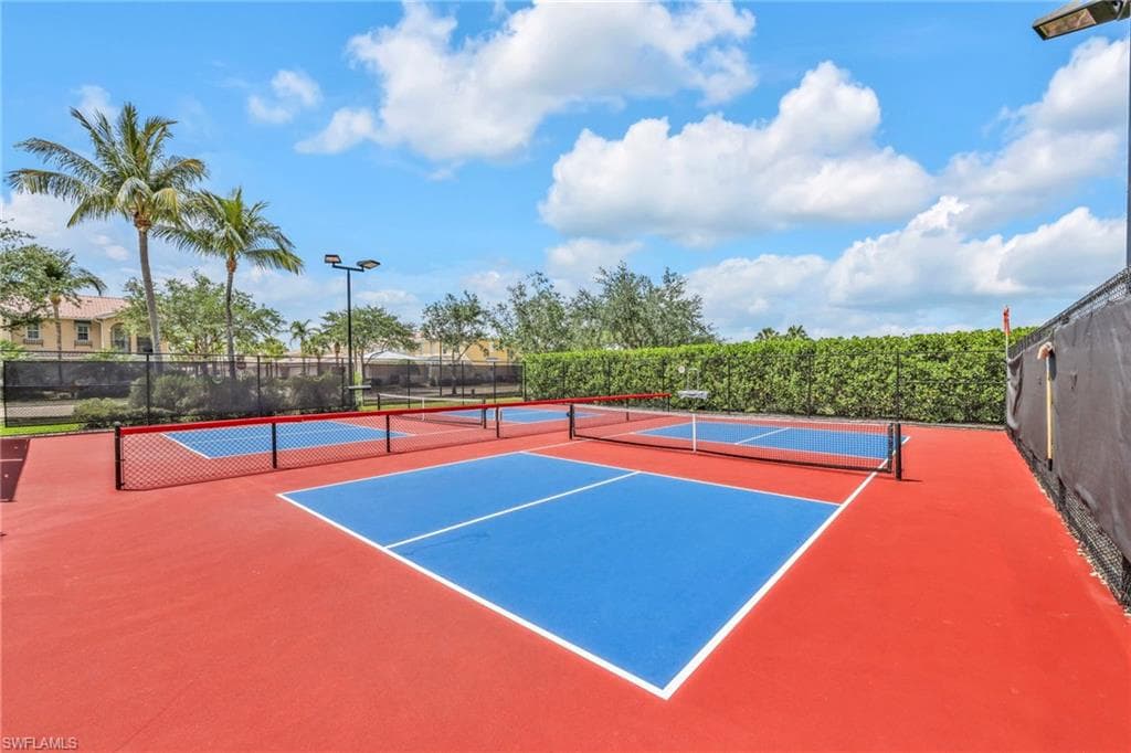 8749 Querce Ct, Naples, FL 34114-51