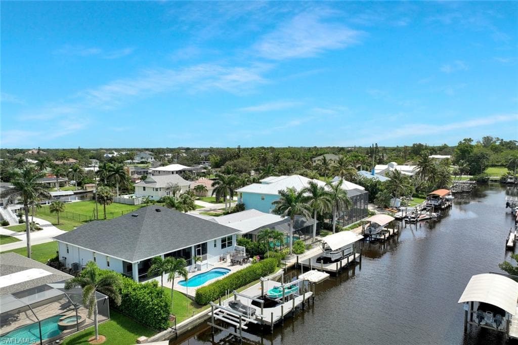 4837 Regal Dr, Bonita Springs, FL 34134-1